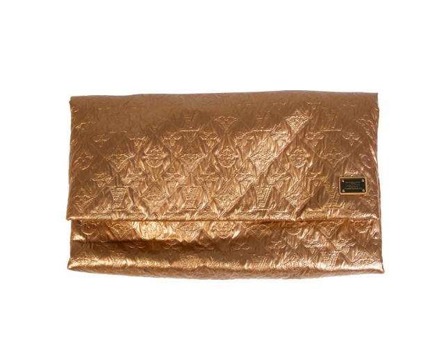 LV Clutch Limelight GM Rose Gold