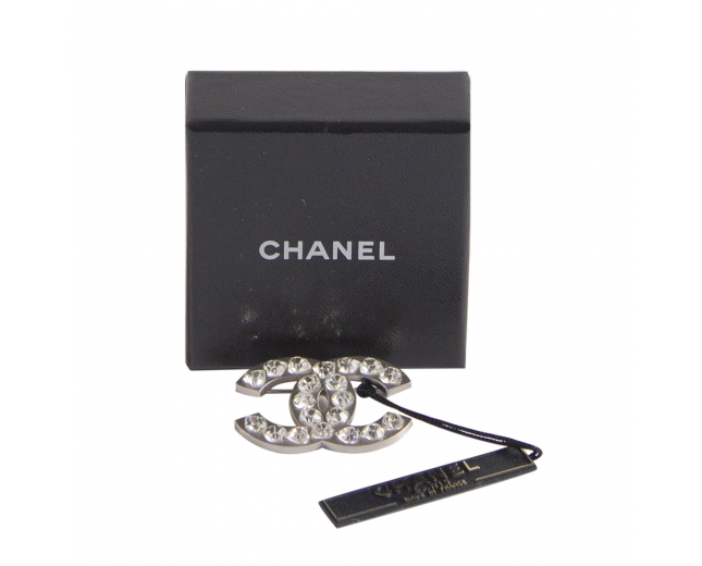 Chanel Broche Cristal Corazones