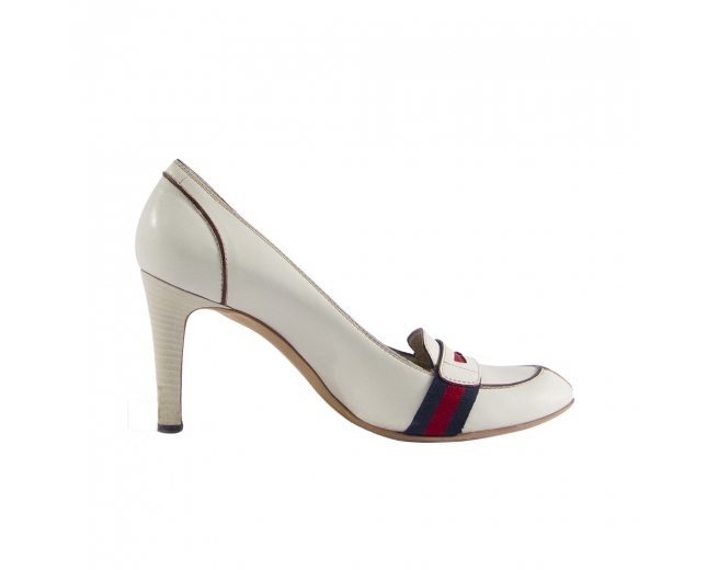 Gucci Mocasines Pumps Blancos T 40