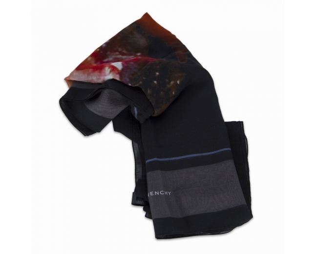 Givenchy Pañuelo Rottwailer