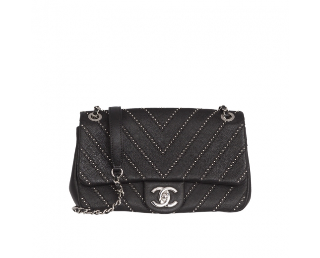 Chanel Bolso Negro Tachuelas Chevron