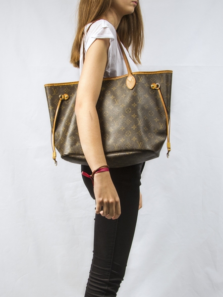 Bolsa neverfull louis vuitton store tamaños