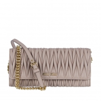 Miu Miu Clutch Rosa con Cadena