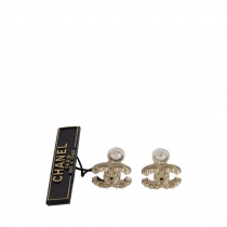 Chanel Pendientes CC