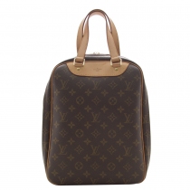 LV Monogram Excursión